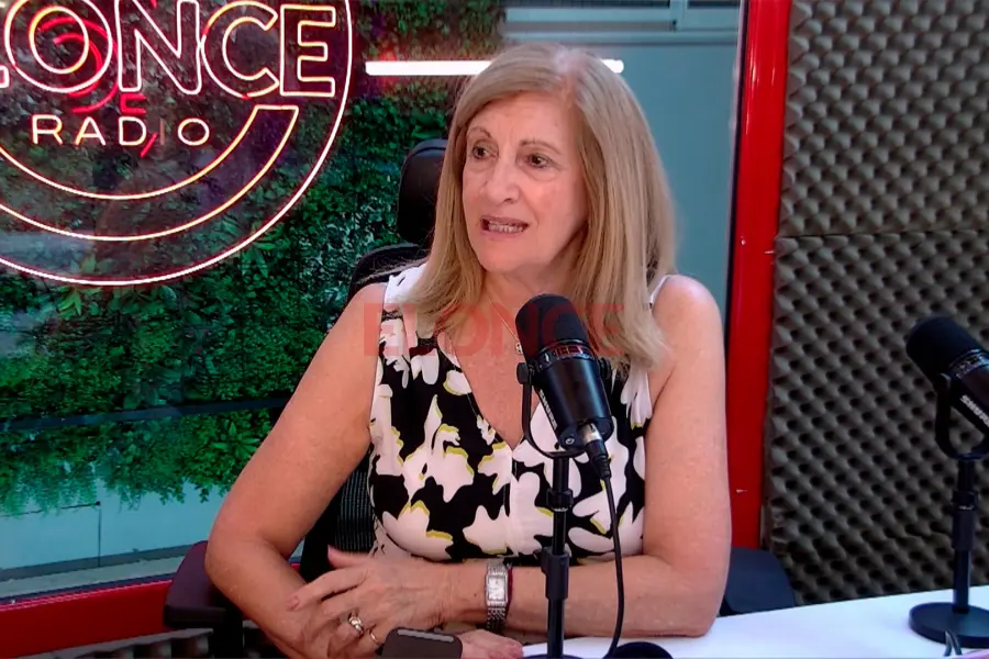 La jefa municipal repas&oacute; la agenda del 2026. Foto: Elonce.