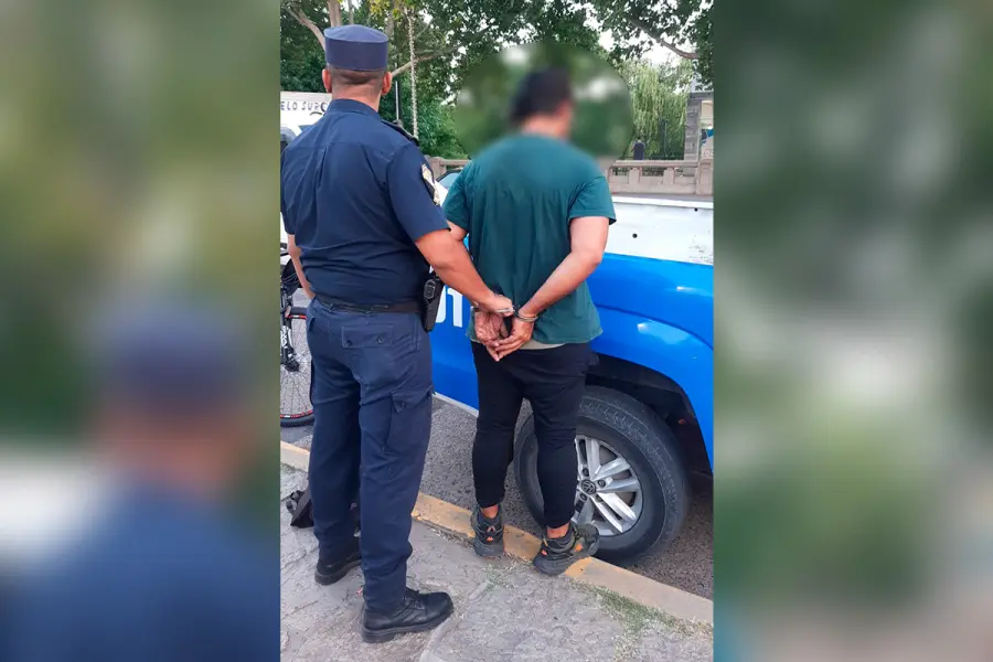 Detenido en Gualeguaych&uacute; (foto Polic&iacute;a de Entre R&iacute;os)