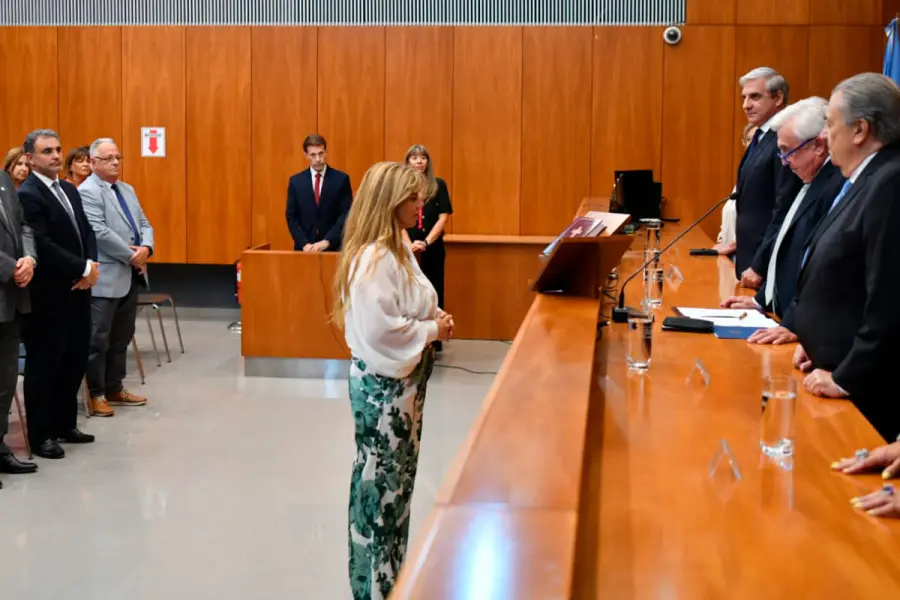 Jueza de trabajo de Paran&aacute;.