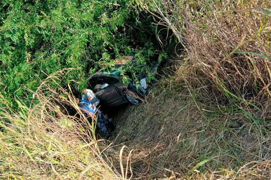 (foto Bomberos Voluntarios de Maci&aacute;)