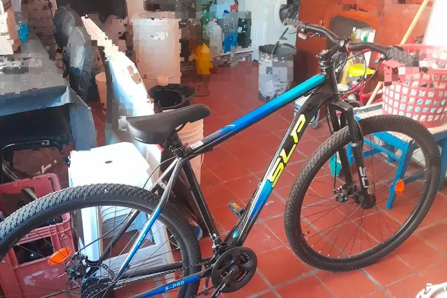 Le puso un cuchillo en el cuello a ni&ntilde;o para robarle la bicicleta