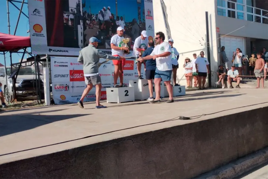 El momento de la premiaci&oacute;n.