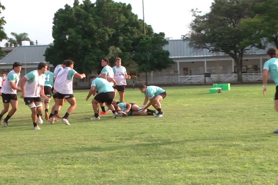 Los Pumitas entrenaron en Paran&aacute;. Foto: El Once