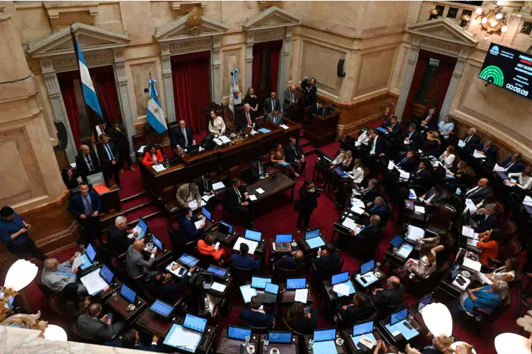 El Gobierno giró a Diputados la reforma laboral y busca aprobarla antes del 1 de marzo