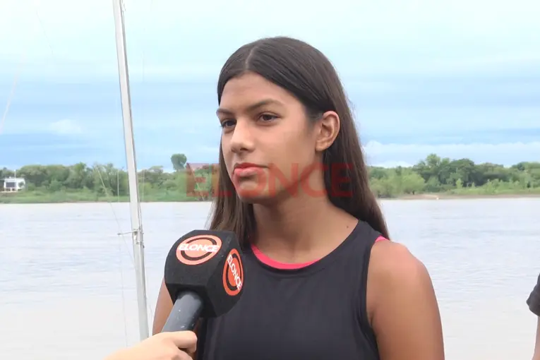 Maratón acuática Santa Fe-Coronda: la paranaense Lola Merlo, con 17 años, lista para el desafío