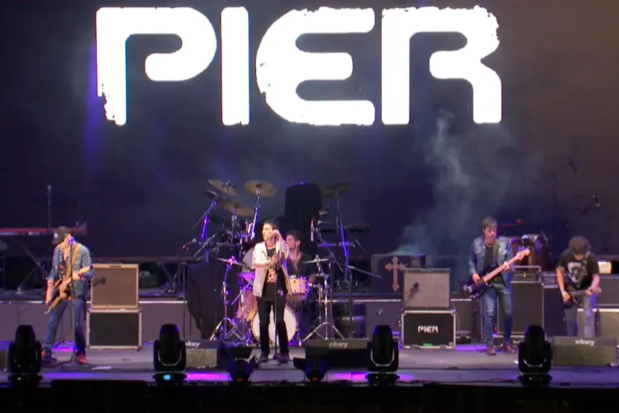 Pier durante su presentaci&oacute;n en la 41&deg; Fiesta Nacional de la Artesan&iacute;a