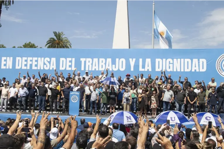 La CGT planifica un paro general en rechazo a la Reforma Laboral