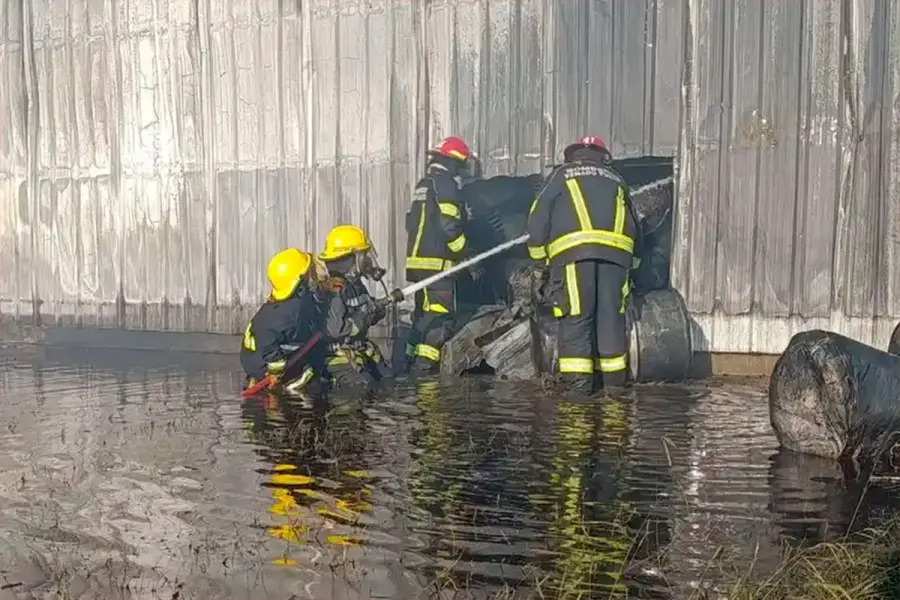 (Bomberos de Venado Tuerto).