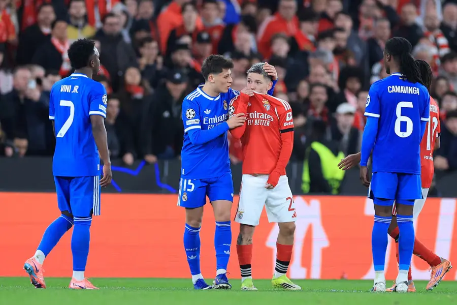 Gianluca Prestianni y Vinicius.