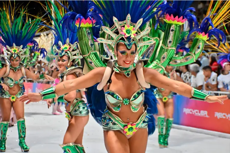 Gualeguaychú: más de 19 mil personas disfrutaron la novena noche del Carnaval del País