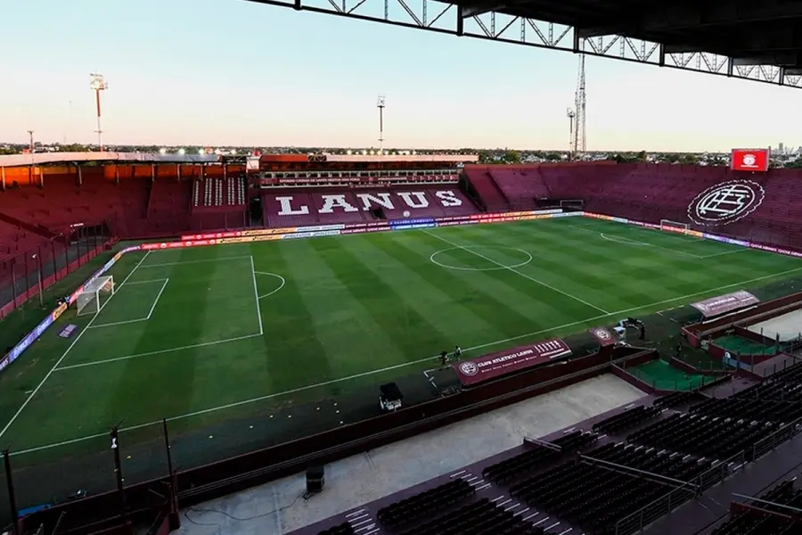 Lanus recib&iacute;a a Flamengo por la Recopa. Foto: Archivo.