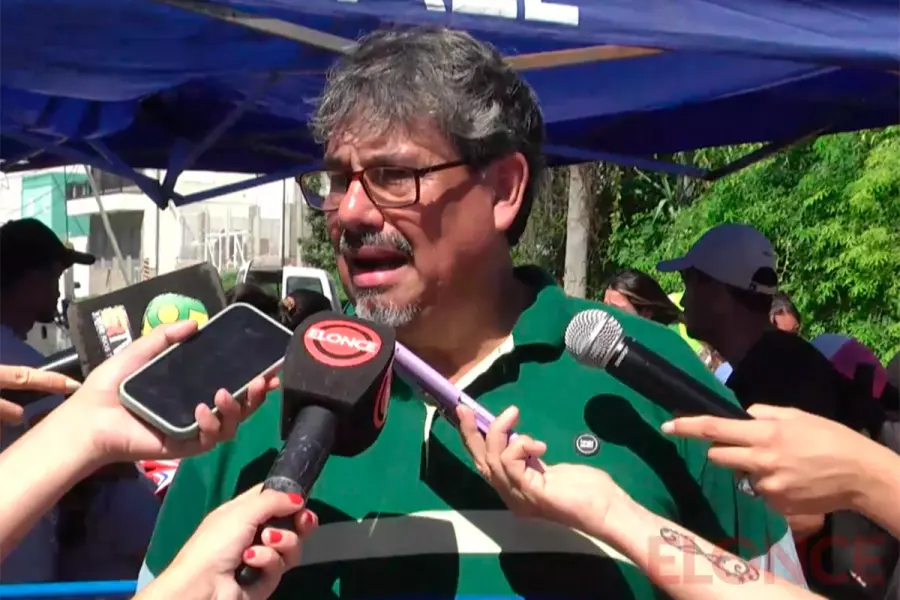 Secretario de Desarrollo Humano, Enrique R&iacute;os