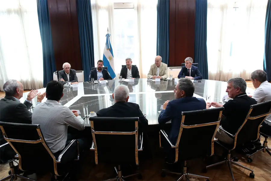 El sector av&iacute;cola destac&oacute; la gesti&oacute;n de Frigerio para abrir nuevos mercados