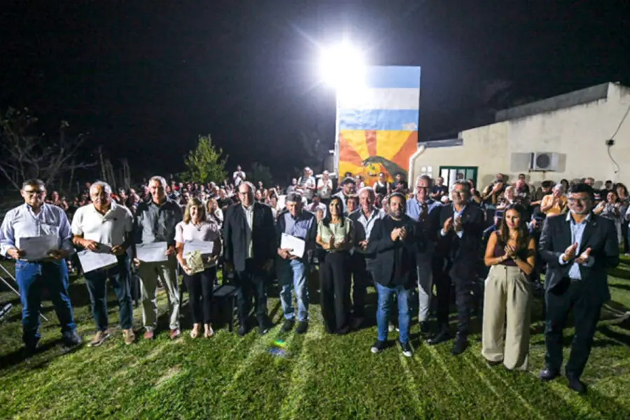 Juramento de autoridades de Isletas.