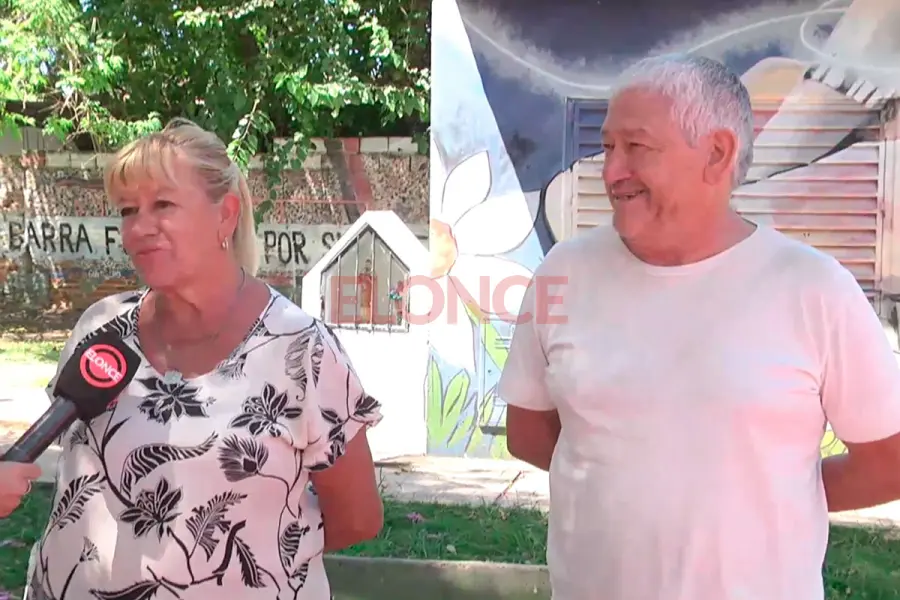 Integrantes de la Vecinal G&uuml;iraldes dieron detalles de lo que ser&aacute; el corso. Foto: Elonce.