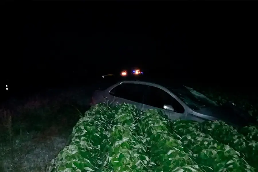 Un joven muri&oacute; tras choque entre moto y auto en Ruta 32