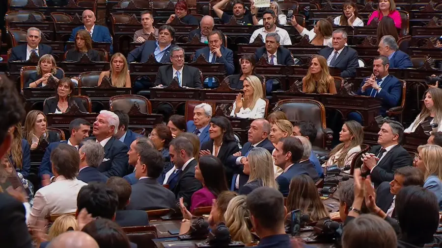 Postal de la Sesi&oacute;n Ordinaria.