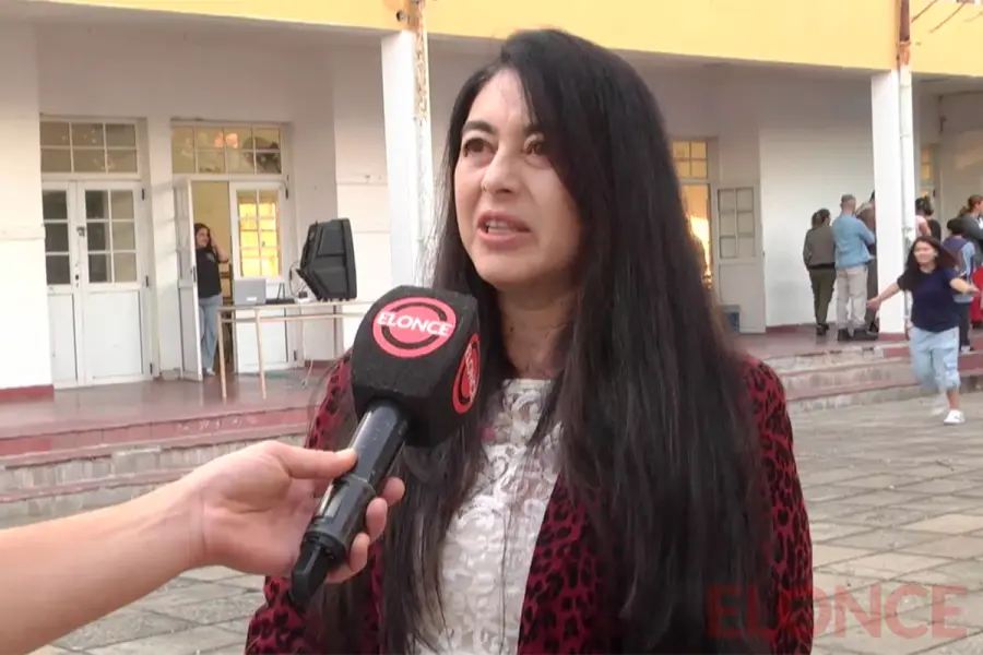 Rectora, Alejandra P&eacute;rez