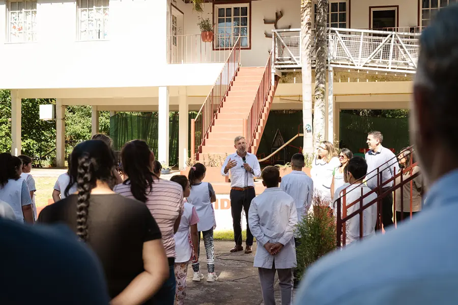 Frigerio inaugur&oacute; el ciclo lectivo en Villa Paranacito (foto Gobierno de Entre R&iacute;os)