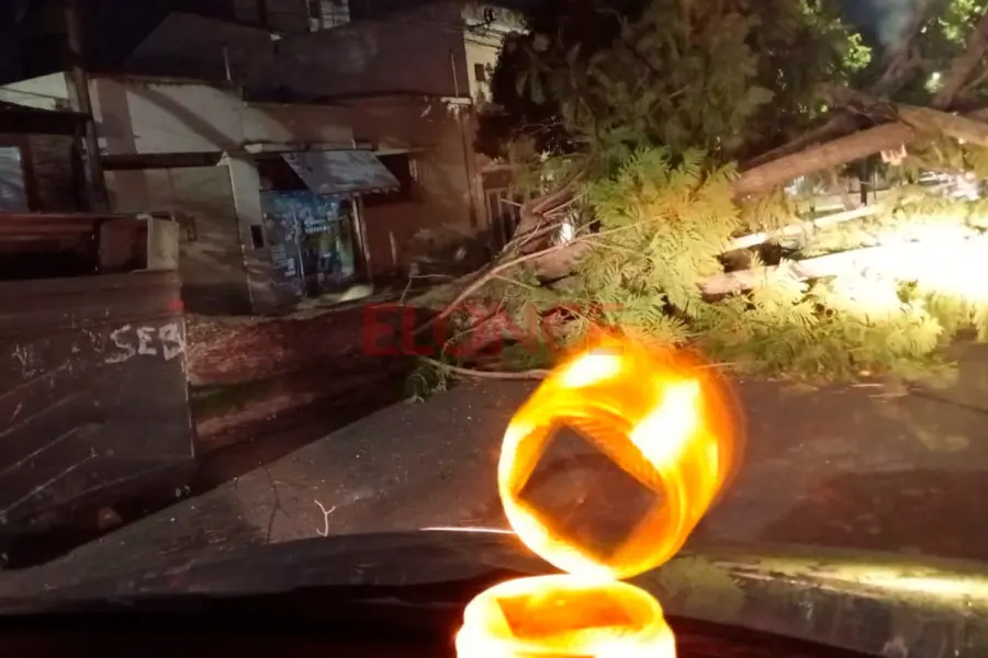 Llueve en Paran&aacute; (foto Elonce)