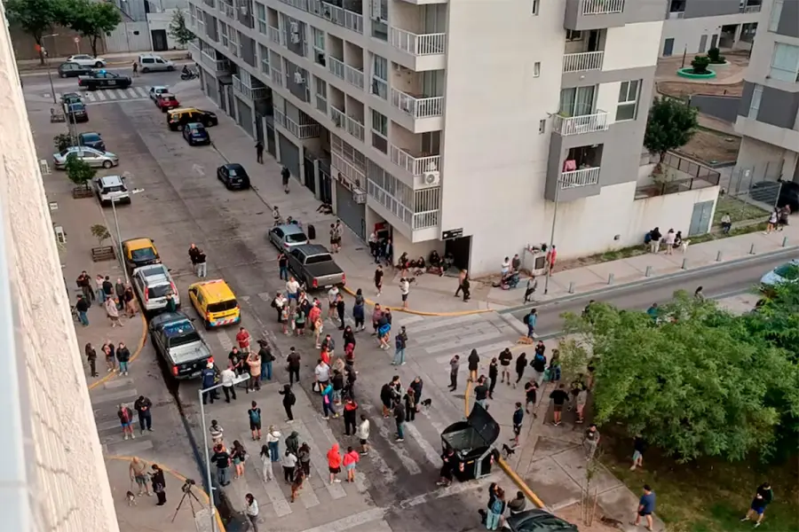 Derrumbe en Parque Patricios (foto Infobae)