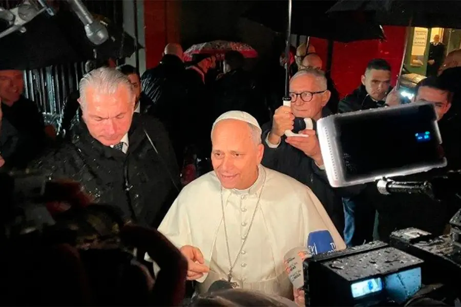 El Papa clama por la paz en Oriente Medio: "Hay que buscar soluciones sin usar las armas"