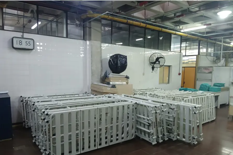 Camas para el hospital San Mart&iacute;n de Paran&aacute; (foto Gobierno de Entre R&iacute;os)