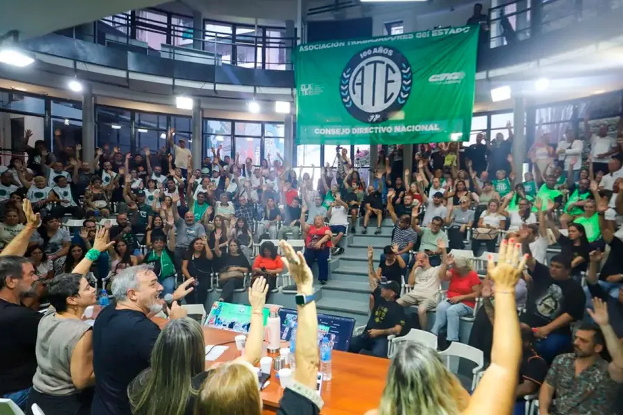 El Gobierno convoc&oacute; a ATE y a UPCN.