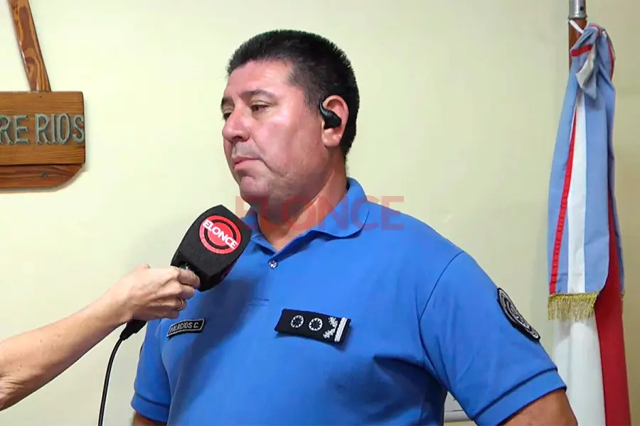 El prefecto Carlos Palacios.