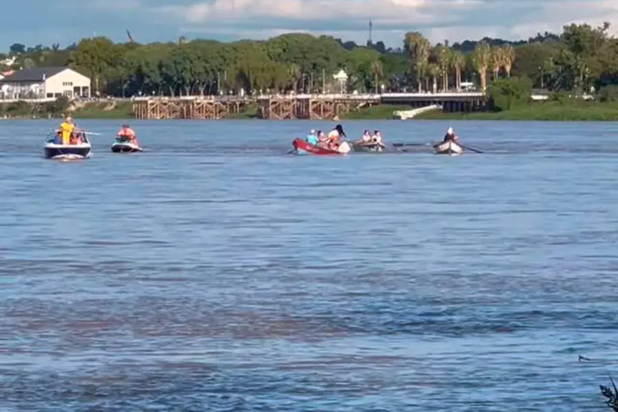 Foto: Aguas Abiertas R&iacute;o Paran&aacute;.