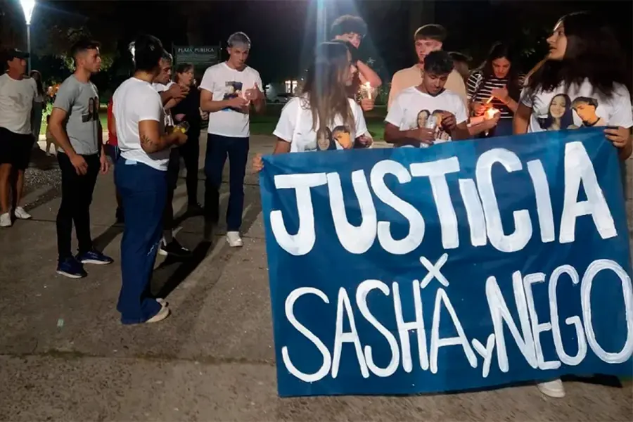 Movilizaci&oacute;n en Crespo (foto Estaci&oacute;n Plus Crespo)