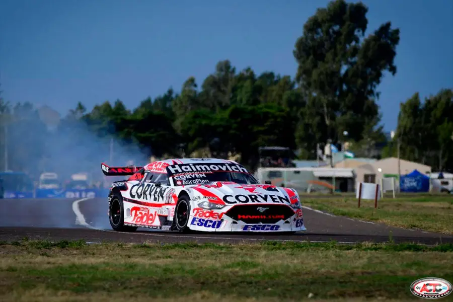 Un neum&aacute;tico retras&oacute; a Werner en Viedma. (ACTC).