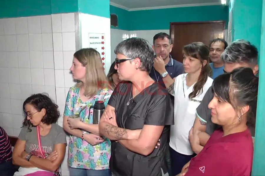 Asamblea en centro de salud Carrillo (foto Elonce)