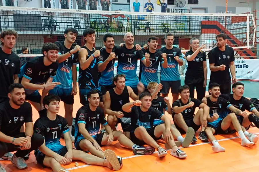 Echag&uuml;e consigui&oacute; la permanencia.