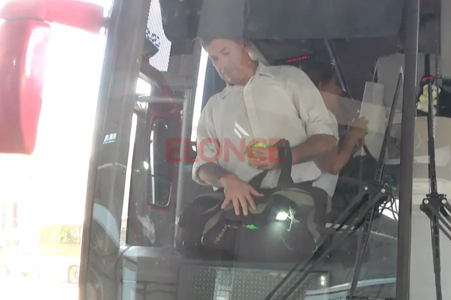 Pipo, vendedor de la terminal. Foto: Elonce.