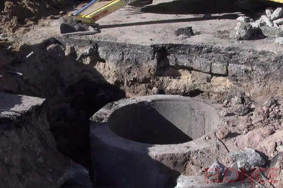 Obras sobre calle Italia (foto Elonce)