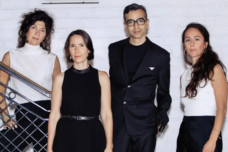 Parte del equipo de producci&oacute;n del cortometraje. Foto: Infobae.