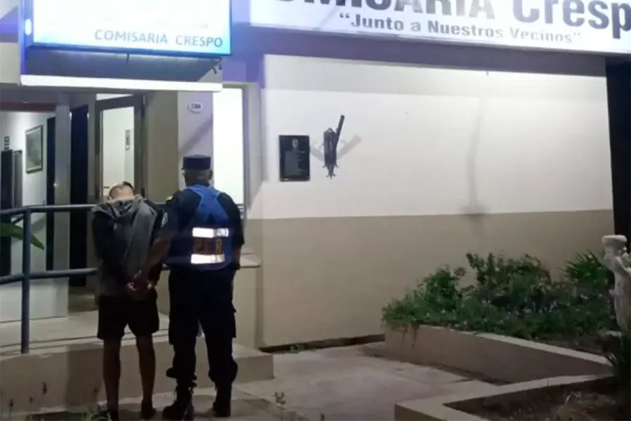 Detenido en Crespo (foto  Polic&iacute;a de Entre R&iacute;os)
