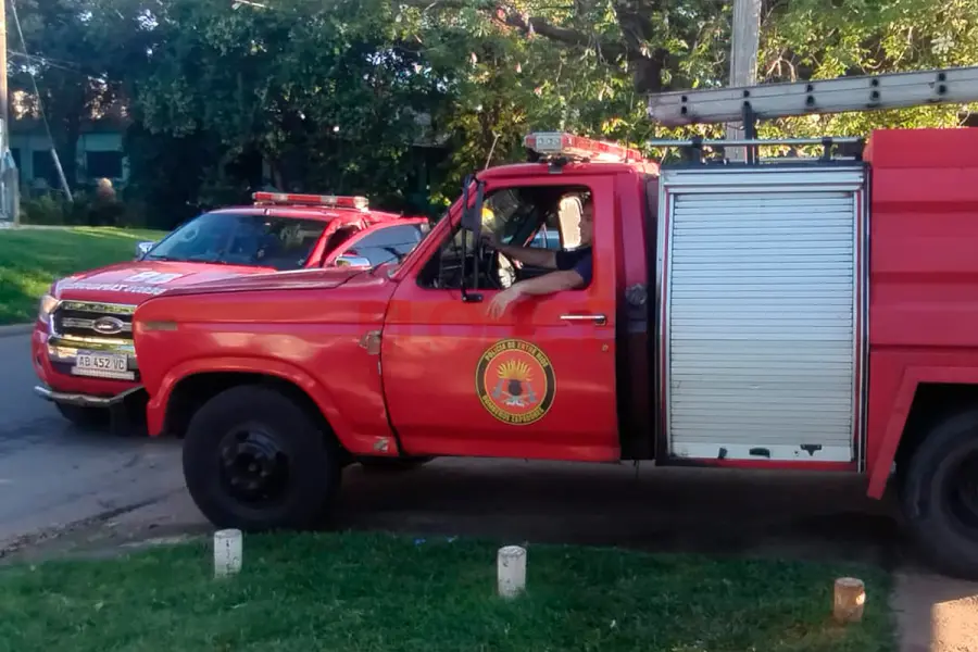 Incendio en Paran&aacute; (foto Elonce)