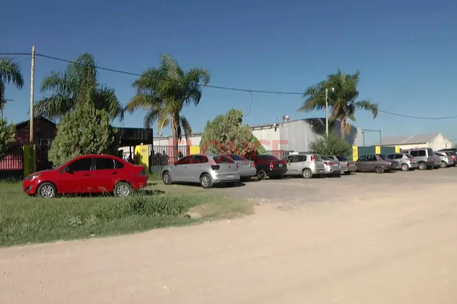 Clientes reclamaron materiales comprados en un corral&oacute;n de Oro Verde (foto Elonce)