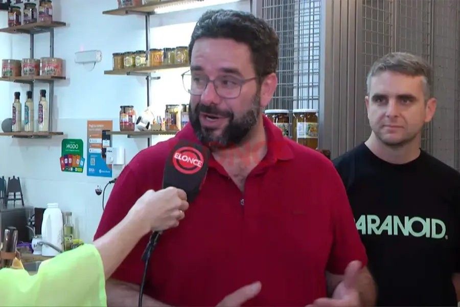 Oscar Bustamante. Foto: Elonce.