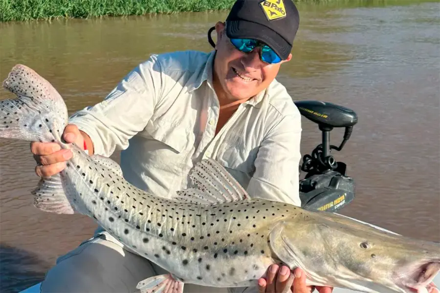 Ariel Robledo, productor y conductor de El Pato TV