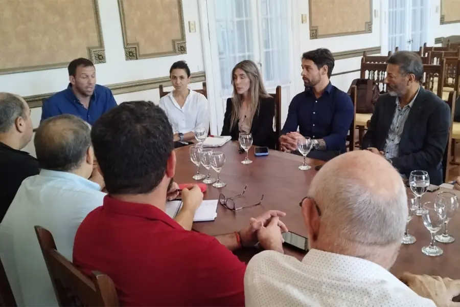 Foto: Centro Comercial e Industrial de Paran&aacute;