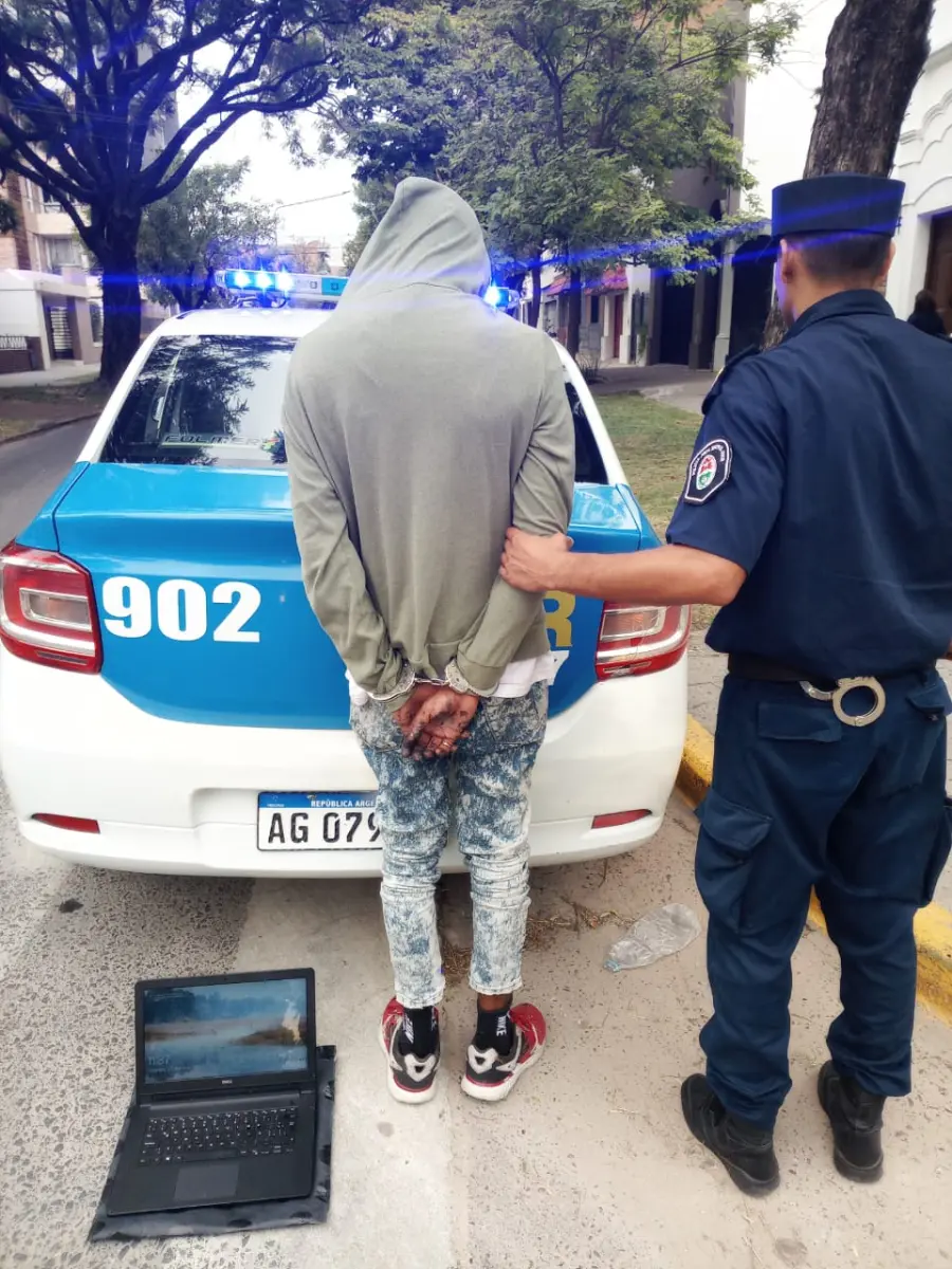 Detenido en Paran&aacute; (foto Polic&iacute;a de Entre R&iacute;os)