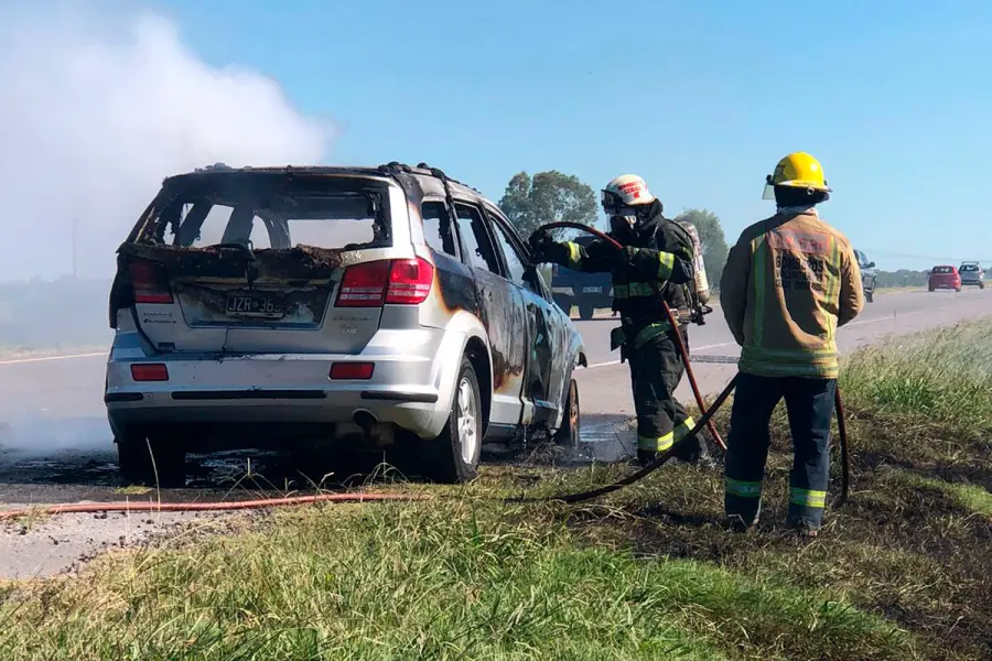 (foto Bomberos Voluntarios de Ceibas)