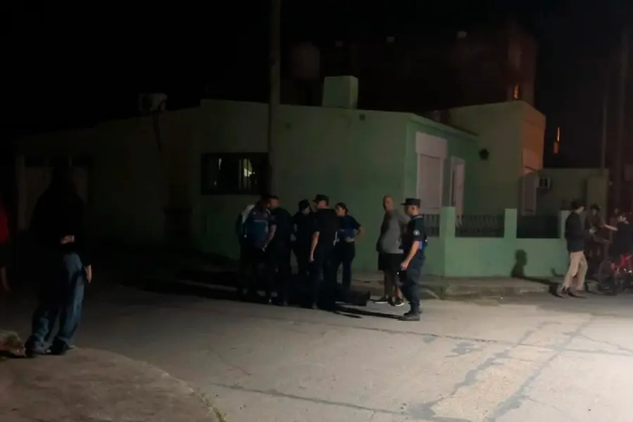 Polic&iacute;a atropellada en Victoria. Foto: Chikil&iacute;n Albornoz.