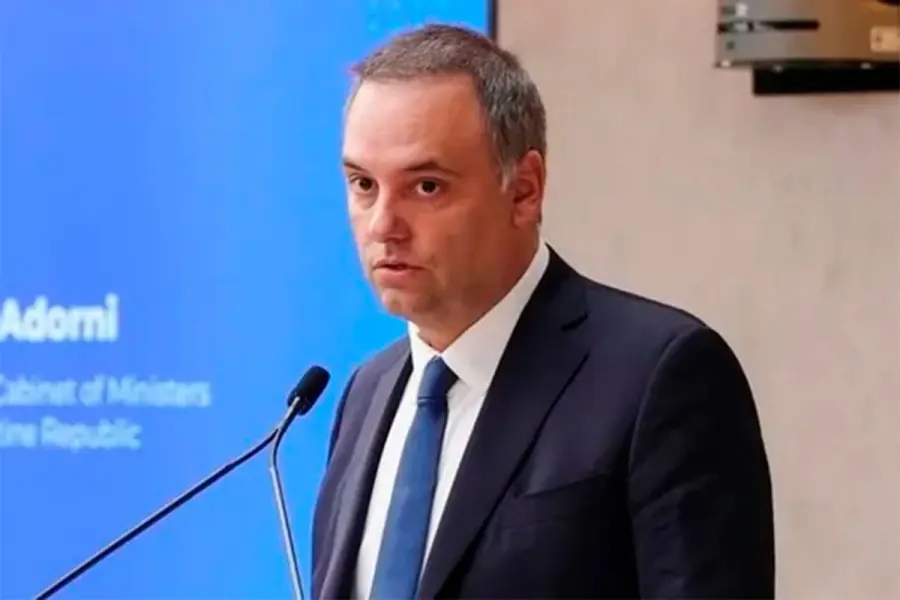 Adorni est&aacute; siendo investigado.