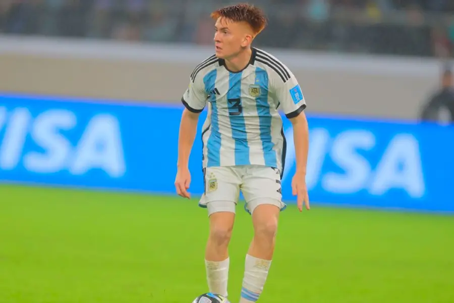 Valent&iacute;n Barco.