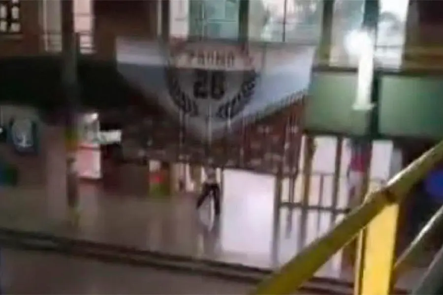 El momento del violento episodio