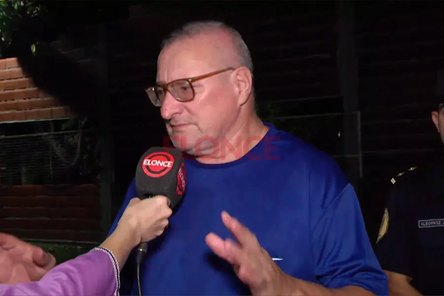 Ernesto, uno de los vecinos del barrio Corrales. Foto: Elonce.